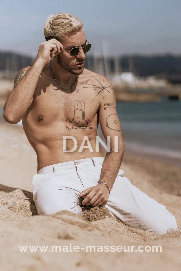 Dani tall sensual tantric masseur in Barcelona