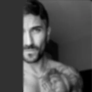 Angelo — exclusive gay masseur in Barcelona, highly rated by clients for Tantric bodywork